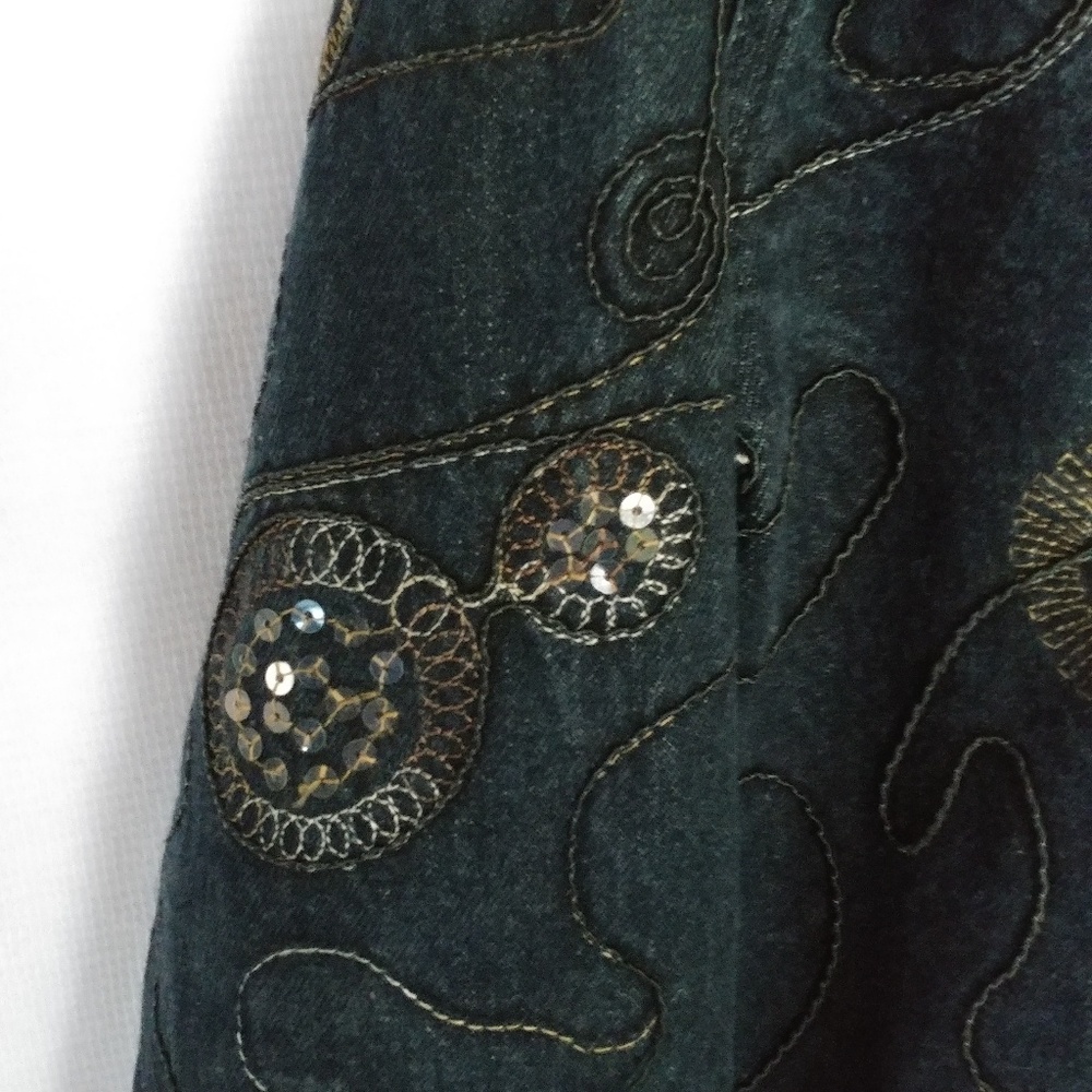 Keren Hart Denim Jacket Rhinestone - Picture 7 of 7